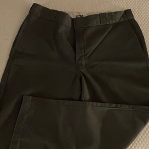 38x28 Dickies pants